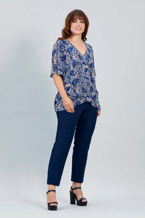 CONJUNTO PLUS COLOR MARINO CON BLUSA DE MANGA AMPLIA
