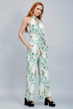 Cargar imagen en el visor de la galería, JUMPSUIT TIPO HALTER CON ESCAROLA AL CUELLO