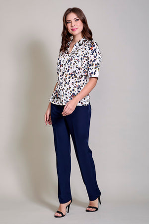 Conjunto de blusa estampada cuello sport pantalón amarillo