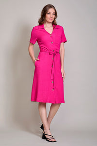 Vestido camisero color fiusha con botones manga corta
