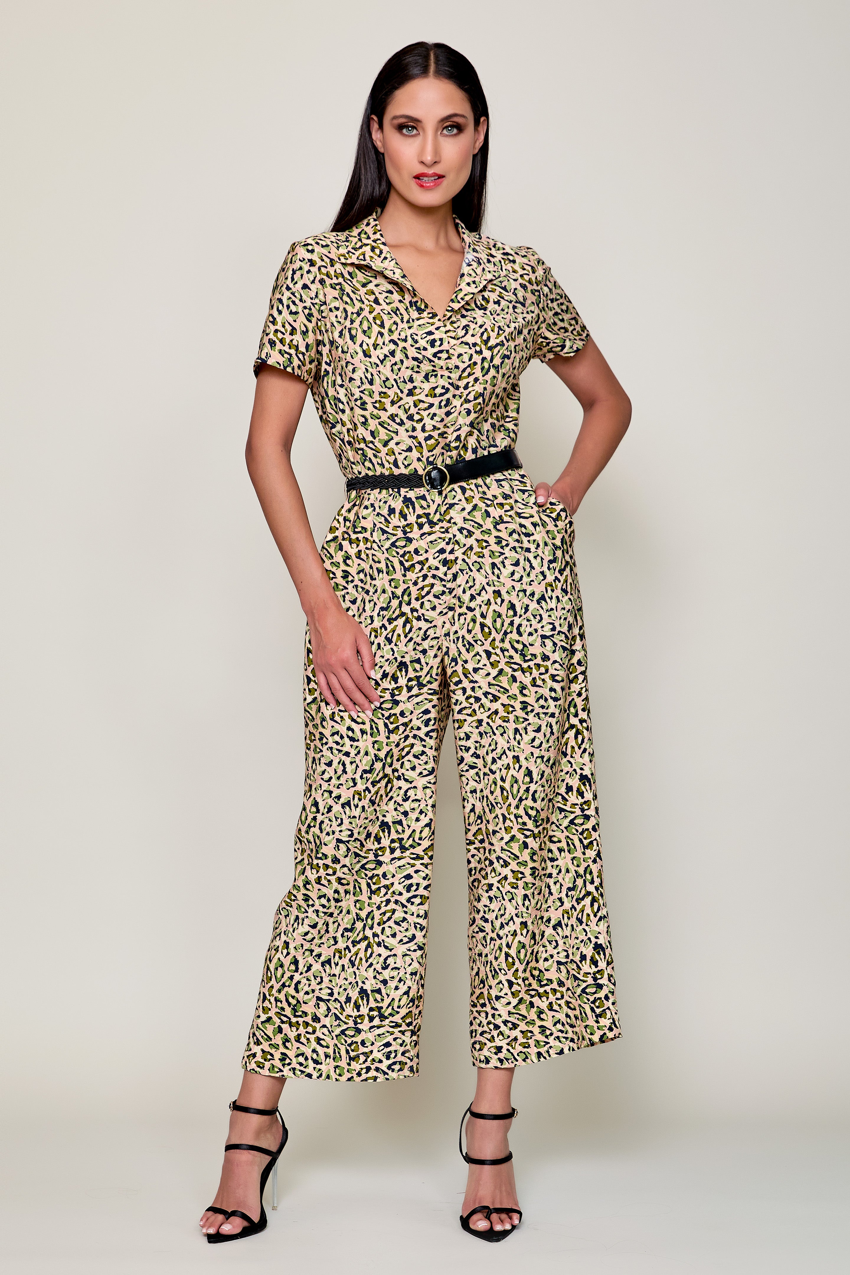 Jumpsuit casual con estampado print y cuello sport