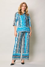 Cargar imagen en el visor de la galería, Conjunto casual estampado color azul con pantalón amplio