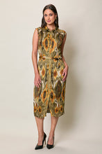 Cargar imagen en el visor de la galería, Vestido casual camisero color verde estampado sin manga