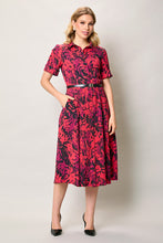 Cargar imagen en el visor de la galería, Vestido casual camisero color rojo con cinturón