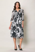 Cargar imagen en el visor de la galería, Conjunto de blusa estampada color negro con falda