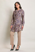 Cargar imagen en el visor de la galería, Conjunto de tres piezas color morado con pantalón