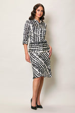 Cargar imagen en el visor de la galería, Conjunto negro elegante estampado con falda y cinturón