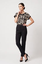 Cargar imagen en el visor de la galería, Conjunto de blusa estampada bicolor con pantalón