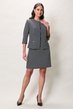 Cargar imagen en el visor de la galería, Conjunto elegante estampado con saco 3/4 con falda