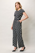 Cargar imagen en el visor de la galería, Jumpsuit casual color negro con estampado a bolas
