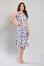 Cargar imagen en el visor de la galería, Vestido blanco con estampado floral sin mangas