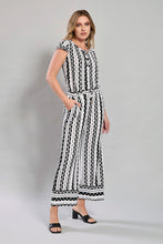 Cargar imagen en el visor de la galería, Jumpsuit estampado blanco con negro y cinturón