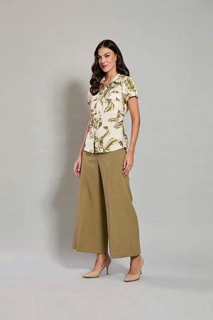 Conjunto de camisa ligera manga corta y pantalón ancho