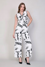 Cargar imagen en el visor de la galería, Jumpsuit de estampado moderno blanco y negro con cinturón