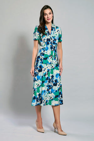 Conjunto estampado azul floral de falda y blusa