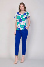 Cargar imagen en el visor de la galería, Conjunto pantalon azul rey con blusa floral manga corta