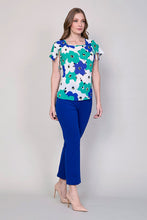 Cargar imagen en el visor de la galería, Conjunto pantalon azul rey con blusa floral manga corta