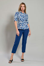 Cargar imagen en el visor de la galería, Conjunto de blusa estampada manga 3/4 con pantalón