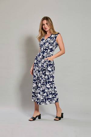 Maxivestido largo azul marino con estampado sin mangas
