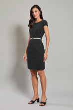 Cargar imagen en el visor de la galería, Vestido corto casual color negro con estampado y cinturón