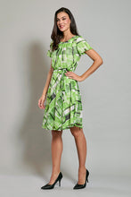Cargar imagen en el visor de la galería, Vestido midi manga corta color verde con cinturón