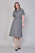 Cargar imagen en el visor de la galería, Vestido camisero casual manga corta color gris