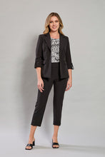 Cargar imagen en el visor de la galería, Conjunto de saco manga 3/4 con pantalón color negro y blusa