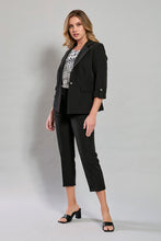 Cargar imagen en el visor de la galería, Conjunto de saco manga 3/4 con pantalón color negro y blusa