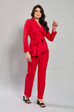 Cargar imagen en el visor de la galería, Conjunto elegante color rojo de saco con pantalón
