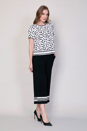 Conjunto de blusa estampada a lunares con pantalón corto
