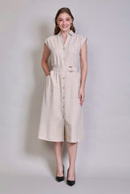 Cargar imagen en el visor de la galería, Vestido casual sin manga color beige tipo camisero