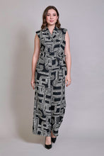 Cargar imagen en el visor de la galería, Jumpsuit casual sin manga color negro con estampado