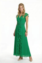 Cargar imagen en el visor de la galería, Maxi vestido elegante color verde con olanes cuello V
