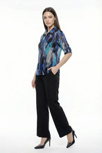 Cargar imagen en el visor de la galería, Conjunto de camisa estampada color azul con pantalón