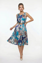 Cargar imagen en el visor de la galería, Vestido casual color azul sin manga con estampado