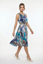 Cargar imagen en el visor de la galería, Vestido casual color azul sin manga con estampado
