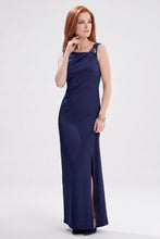 Cargar imagen en el visor de la galería, Maxi vestido elegante corte recto color azul marino