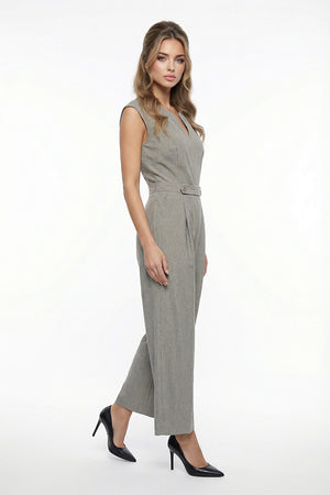 Jumpsuit sin manga corte amplio en pierna color gris