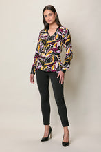 Cargar imagen en el visor de la galería, Blusa estampada multicolor manga larga cuello v