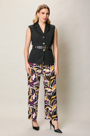 Chaleco casual color negro con botones y cinturón