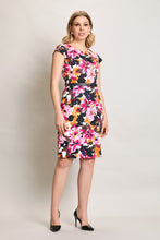 Cargar imagen en el visor de la galería, Vestido casual con estampado floral color rosa