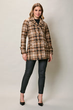 Cargar imagen en el visor de la galería, Abrigo corto casual cruzado color café con estampado