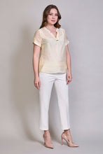 Cargar imagen en el visor de la galería, Blusa casual de manga corta de color beige
