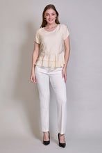 Cargar imagen en el visor de la galería, Blusa casual de manga corta de color beige