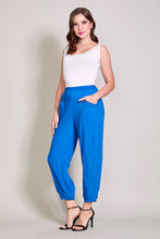 Cargar imagen en el visor de la galería, BL465 PANTALON CON BOLSILLOS KAREN KEIN