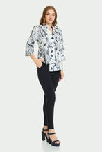 Cargar imagen en el visor de la galería, BS027 BLUSA KAREN KEIN