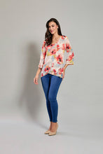 Cargar imagen en el visor de la galería, Blusa ligera estampado floral en tonos claros