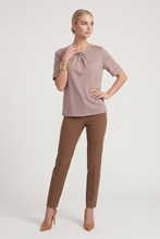 Cargar imagen en el visor de la galería, BS202 BLUSA KAREN KEIN