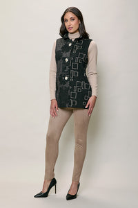 Chaleco casual de botones color negro con estampado