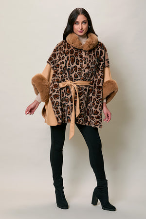 Capa invernal elegante animal print con felpa